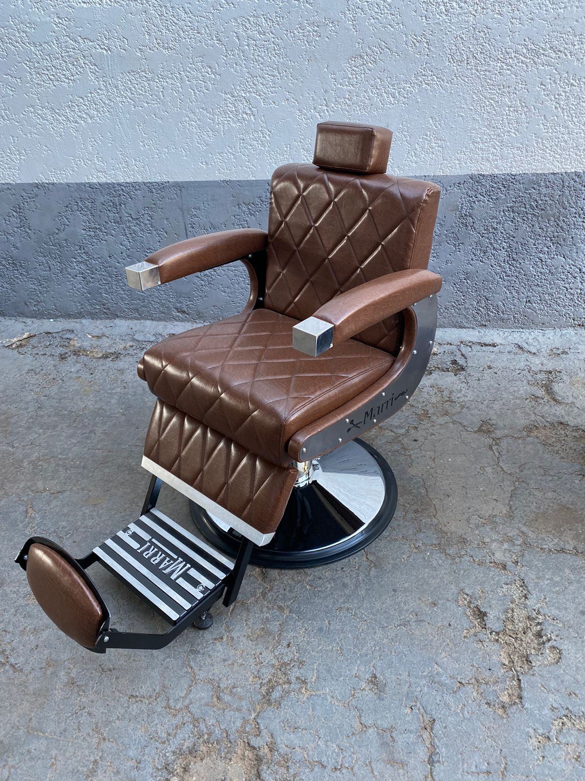 Poltronas cadeira Arizona Barbeiro, Produtos legais e Pratico